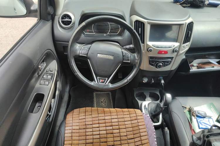 Used Haval H1 2016 Red-Label 1.5L AMT Luxury Model Steering Wheel