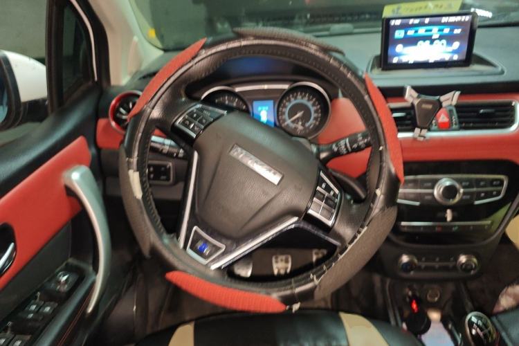 Used Haval H1 2016 Blue Label 1.5L Manual Luxury Model Steering Wheel