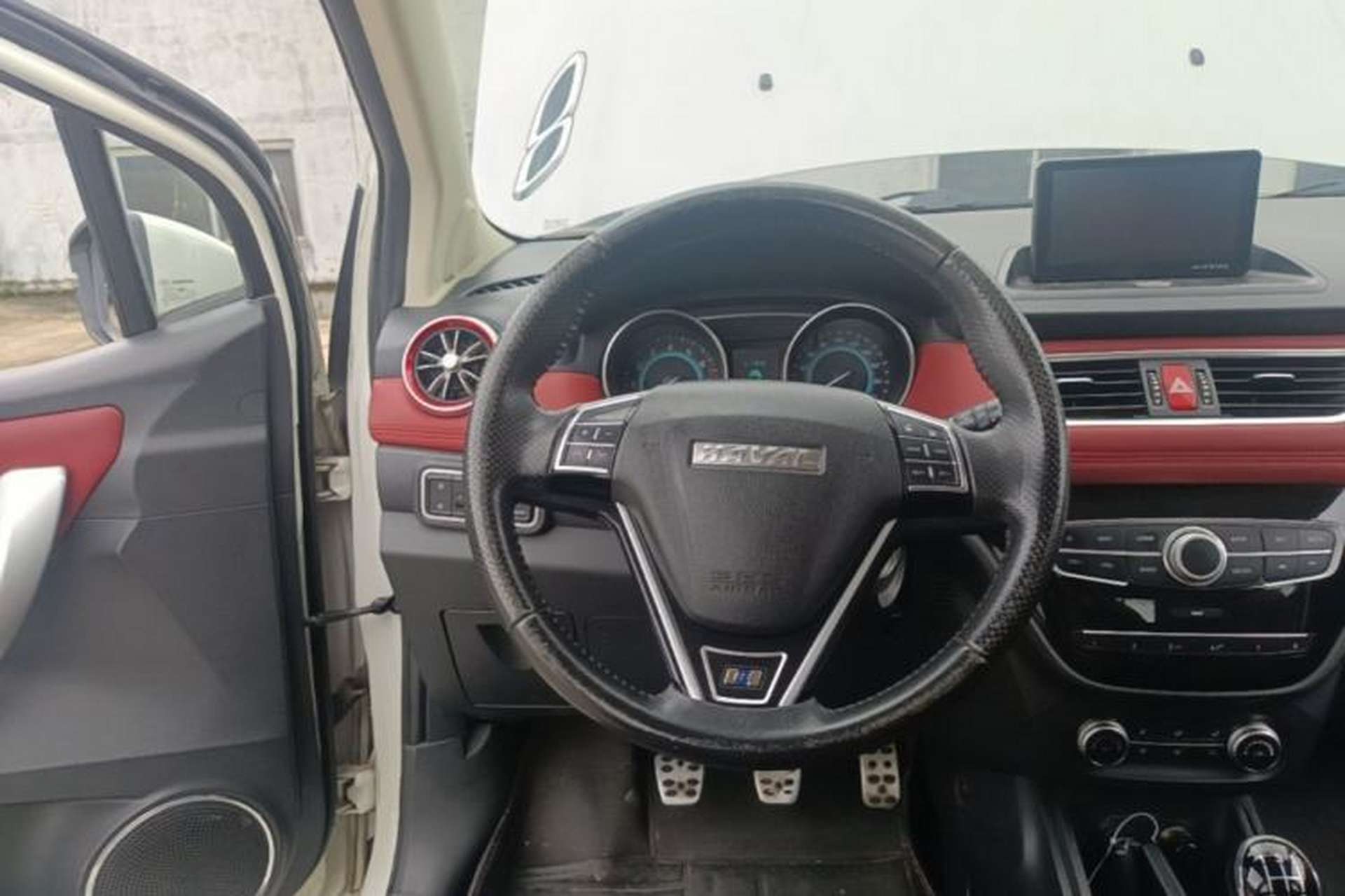 Used Haval H1 2016 Blue Label 1.5L Manual Luxury Model Steering Wheel