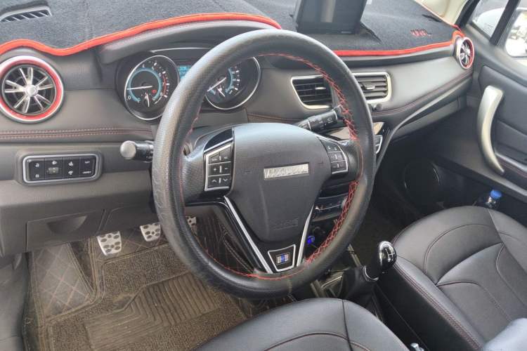 Used Haval H1 2016 Revised Version Blue Badge 1.5L Manual Luxury Edition Steering Wheel