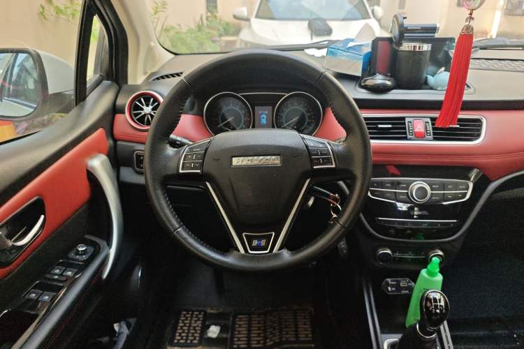 Used Haval H1 2016 Blue Label 1.5L Manual Luxury Model Steering Wheel