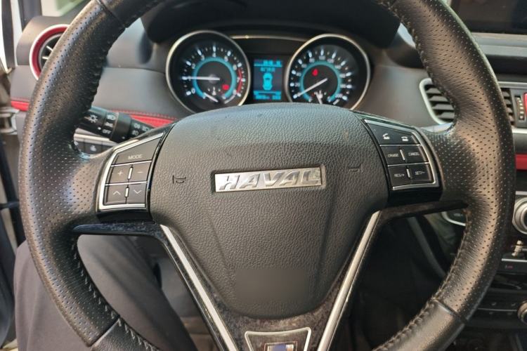 Used Haval H1 2016 Revised Version Blue Badge 1.5L AMT Comfort Edition Steering Wheel