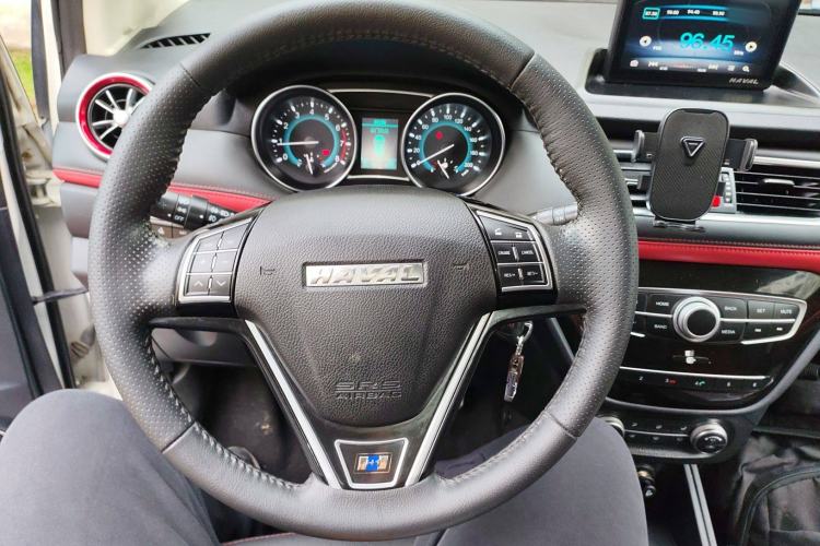 Used Haval H1 2016 Revised Version Blue Badge 1.5L Manual Luxury Edition Steering Wheel