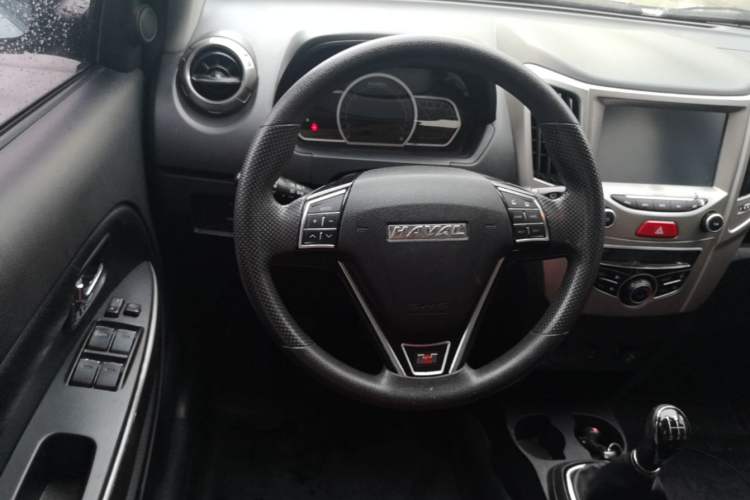 Used Haval H1 2016 Red Label 1.5L Manual Luxury Model Steering Wheel