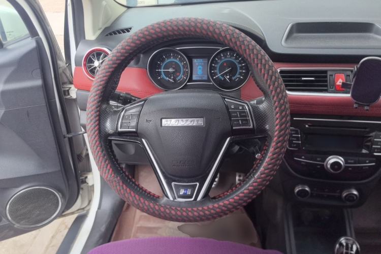 Used Haval H1 2016 Blue Label 1.5L Manual Urban Model Steering Wheel