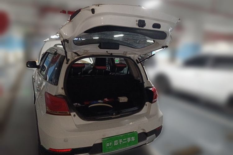 Used Haval H1 2016 Red-Label 1.5L AMT Luxury Model Trunk