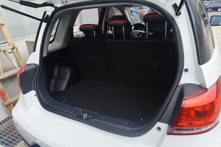 Used Haval H1 2016 Red-Label 1.5L AMT Luxury Model Trunk