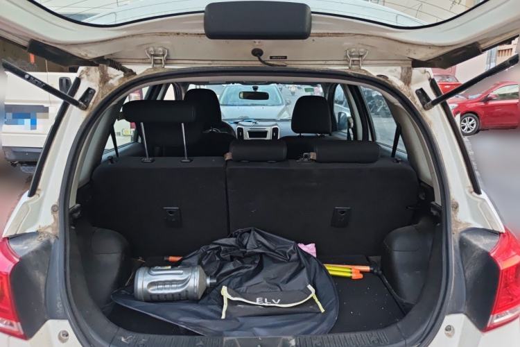 Used Haval H1 2016 Red Label 1.5L AMT Comfort Model Trunk