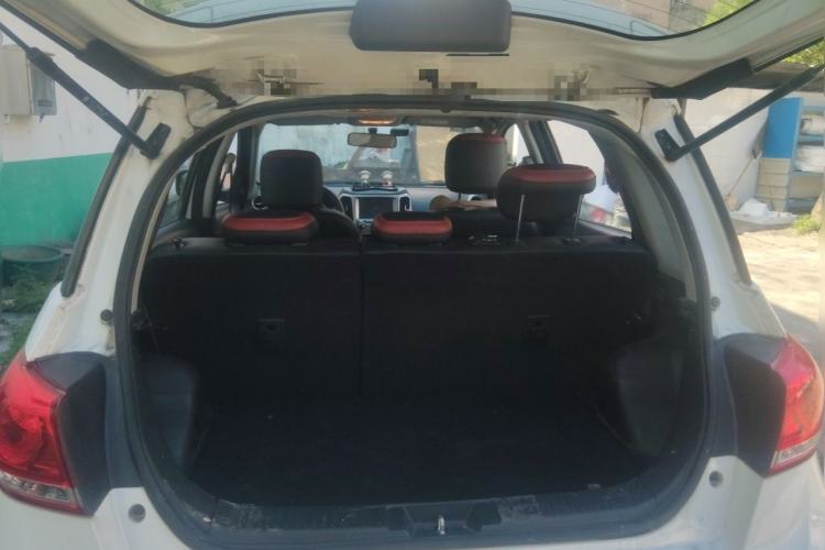 Used Haval H1 2016 Red Label 1.5L Manual Luxury Model Trunk