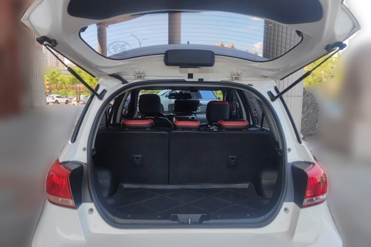 Used Haval H1 2016 Red-Label 1.5L AMT Luxury Model Trunk