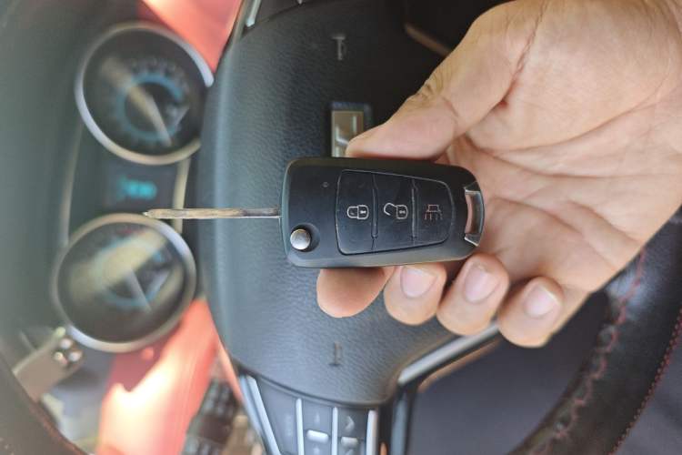 Used Haval H1 2016 Blue Label 1.5L Manual Urban Model Vehicle Key