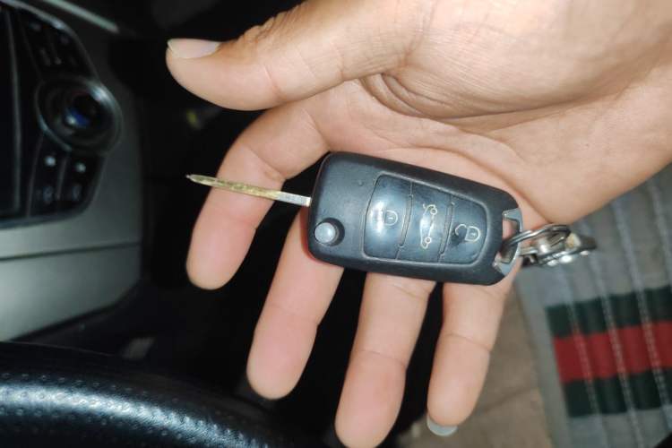 Used Haval H1 2016 Red Label 1.5L Manual Comfort Edition Vehicle Key