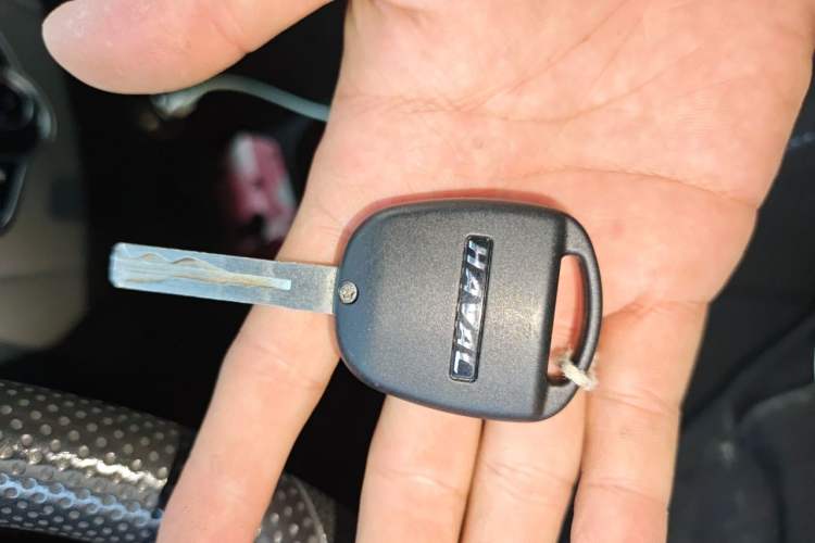 Used Haval H1 2016 Red Label 1.5L AMT Comfort Model Vehicle Key