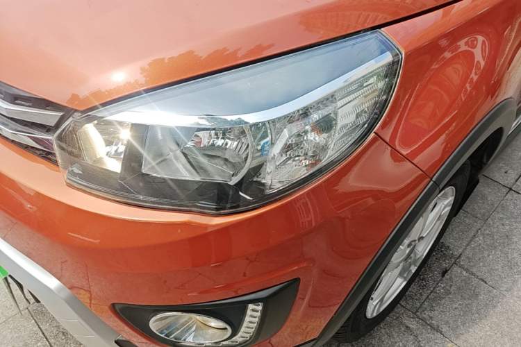 Used Haval H1 2016 Red-Label 1.5L AMT Luxury Model Left Front Headlight