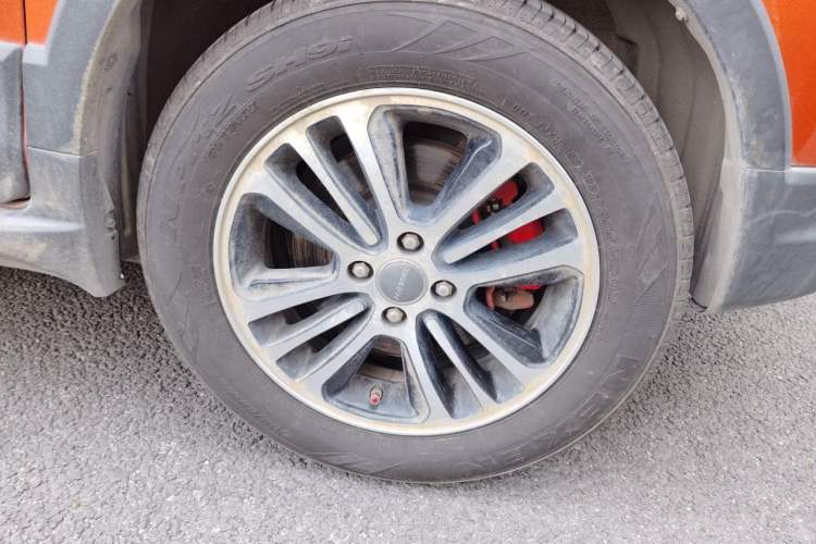Used Haval H1 2016 Blue Label 1.5L AMT Luxury Model Right Front Wheel Hub