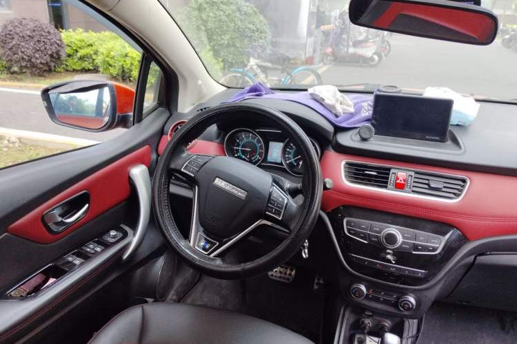 Used Haval H1 2016 Blue Label 1.5L AMT Luxury Model Steering Wheel