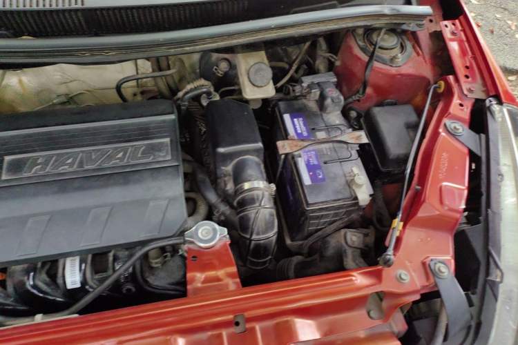 Used Haval H1 2017 Red-Label 1.5L Manual Comfort Model Engine Bay Left