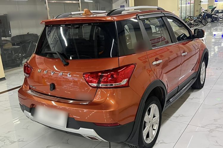 Used Haval H1 2017 Red-Label 1.5L AMT Comfort Model Exterior 5