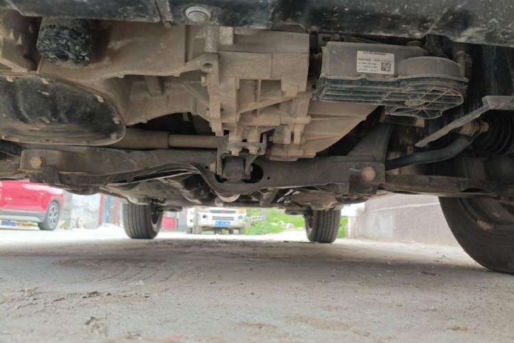 Used Haval H1 2017 Blue-Label 1.5L AMT Luxury Model Chassis Front
