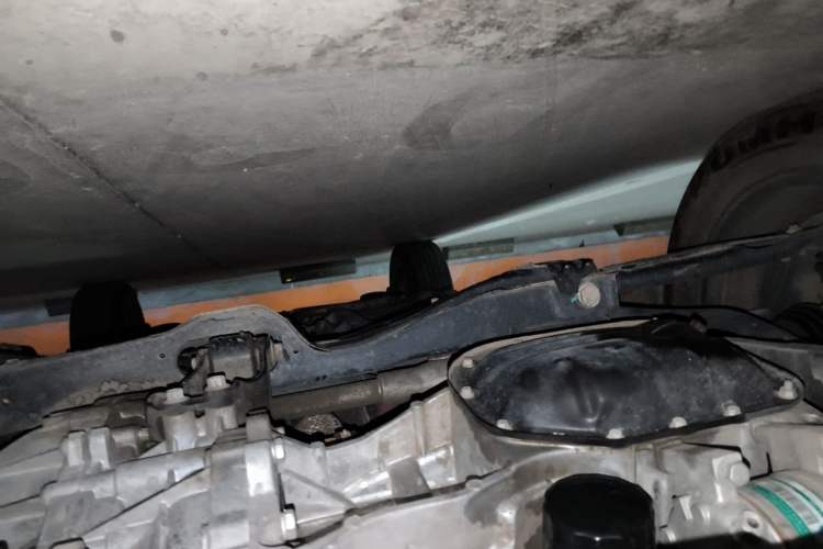 Used Haval H1 2017 Blue-Label 1.5L AMT Luxury Model Chassis Front