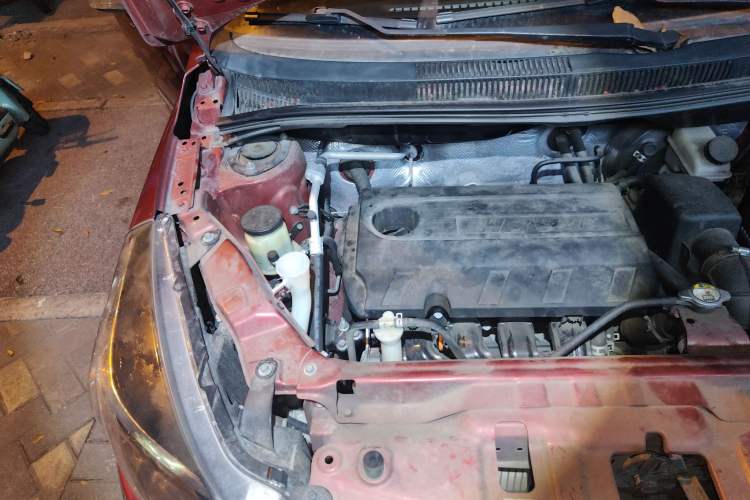 Used Haval H1 2017 Red-Label 1.5L AMT Comfort Model Engine Bay Right