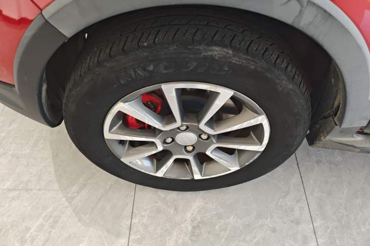 Used Haval H1 2017 Blue Label 1.5L AMT Standard Model Exterior 4