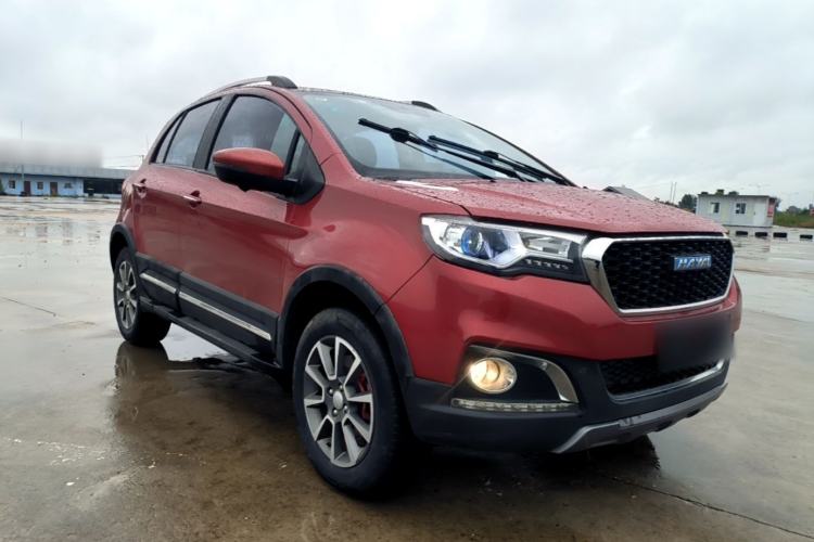 Used Haval H1 2017 Blue-Label 1.5L AMT Luxury Model Front Right 45 Deg