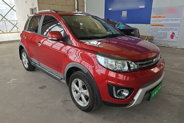 Used Haval H1 2017 Red-Label 1.5L AMT Luxury Model Front Right 45 Deg