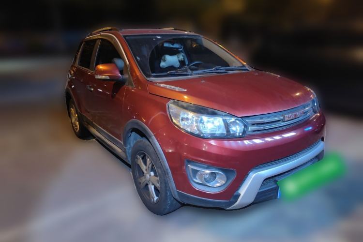 Used Haval H1 2017 Red-Label 1.5L AMT Comfort Model Front Right 45 Deg
