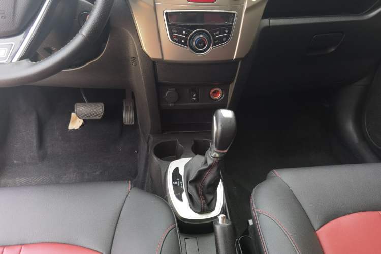 Used Haval H1 2017 Red-Label 1.5L AMT Luxury Model Gear Lever