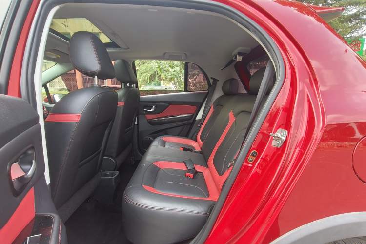 Used Haval H1 2017 Blue Label 1.5L AMT Standard Model Interior 3