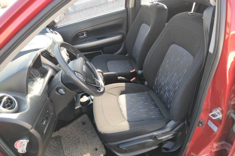 Used Haval H1 2017 Red-Label 1.5L AMT Comfort Model Interior 3