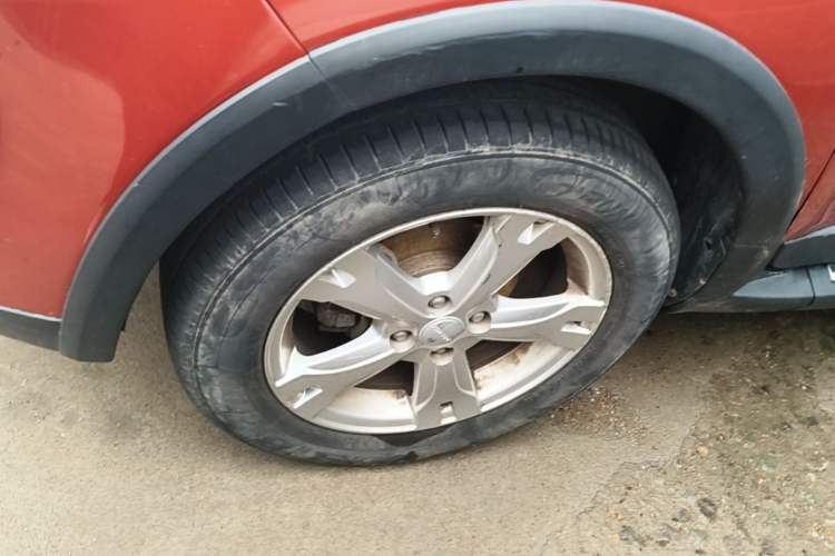 Used Haval H1 2017 Red-Label 1.5L AMT Luxury Model Left Front Wheel Hub