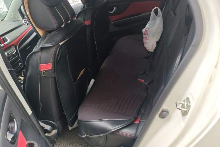 Used Haval H1 2017 Blue-Label 1.5L AMT Luxury Model Left Rear Seat