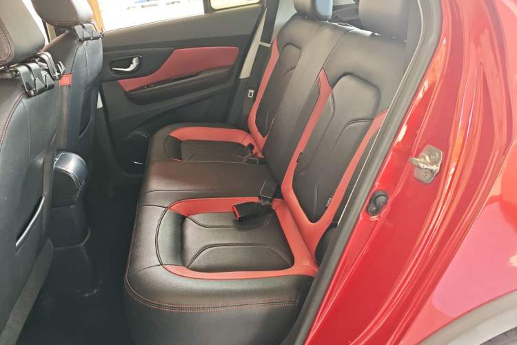 Used Haval H1 2017 Blue Label 1.5L AMT Standard Model Left Rear Seat