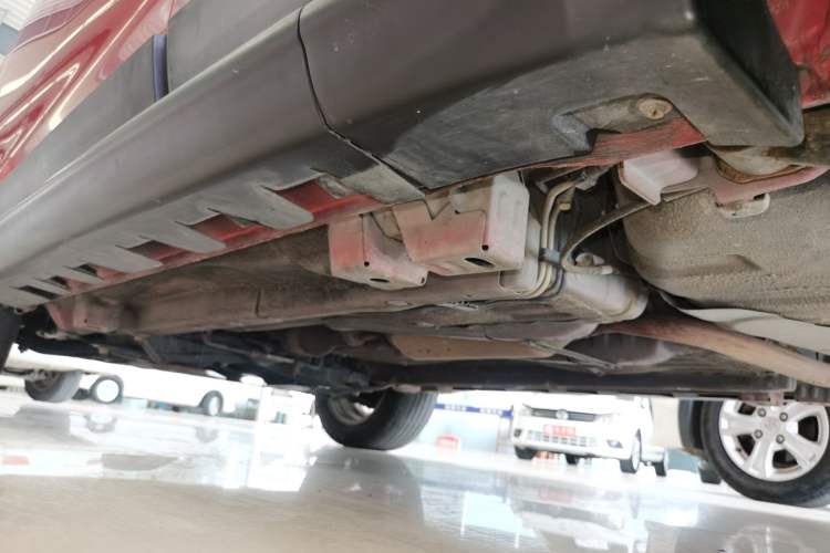 Used Haval H1 2017 Red-Label 1.5L AMT Luxury Model Left Side Sill