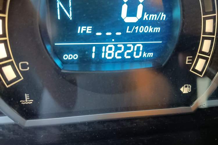 Used Haval H1 2017 Red-Label 1.5L AMT Luxury Model Odometer Close Up
