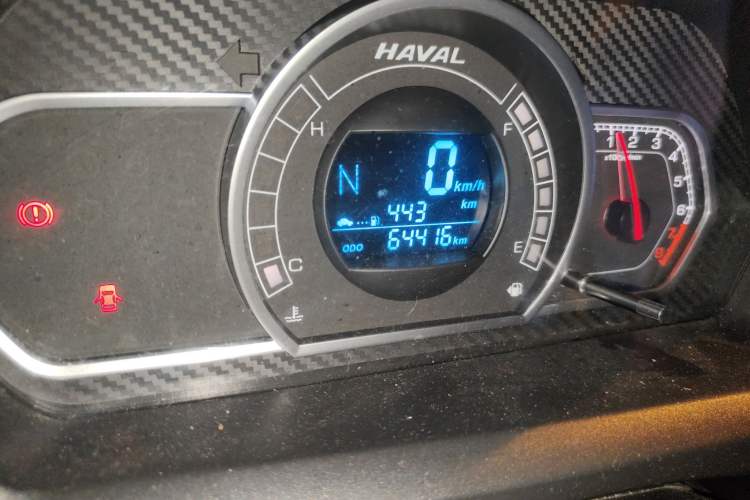 Used Haval H1 2017 Red-Label 1.5L AMT Comfort Model Odometer Close Up