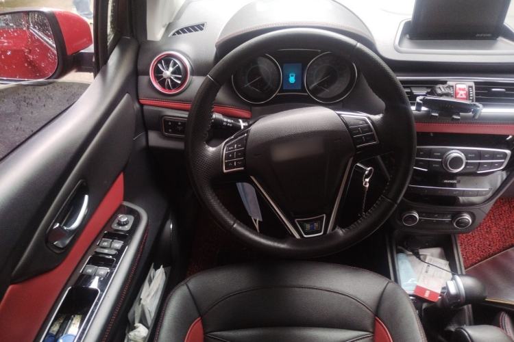 Used Haval H1 2017 Blue-Label 1.5L AMT Luxury Model Steering Wheel