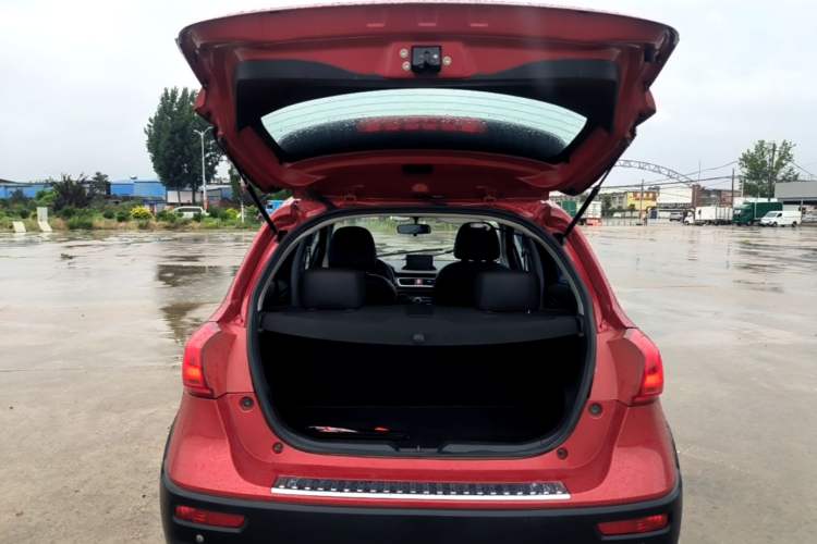 Used Haval H1 2017 Blue-Label 1.5L AMT Luxury Model Trunk