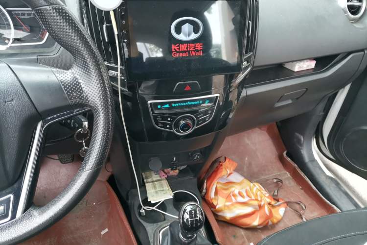 Used Haval H1 2017 Red Label 1.5L Manual Standard Model Audio And AC Panel