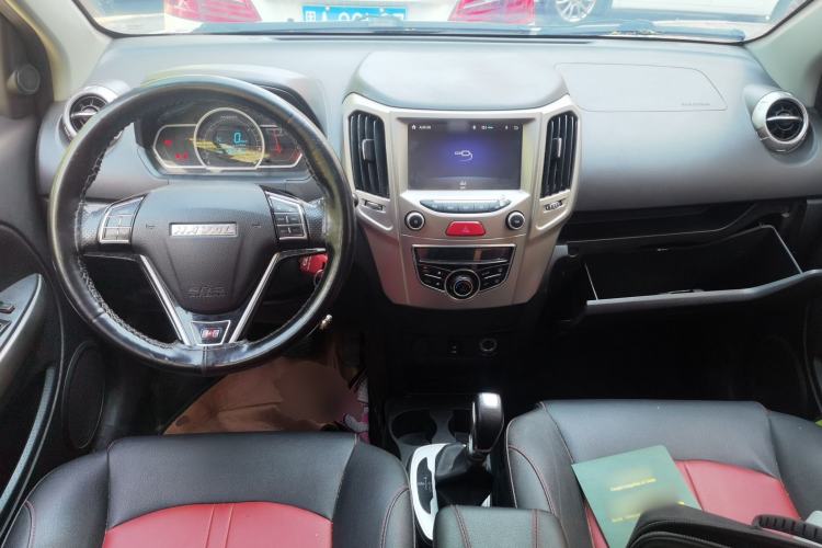Used Haval H1 2017 Red-Label 1.5L AMT Luxury Model Center Console