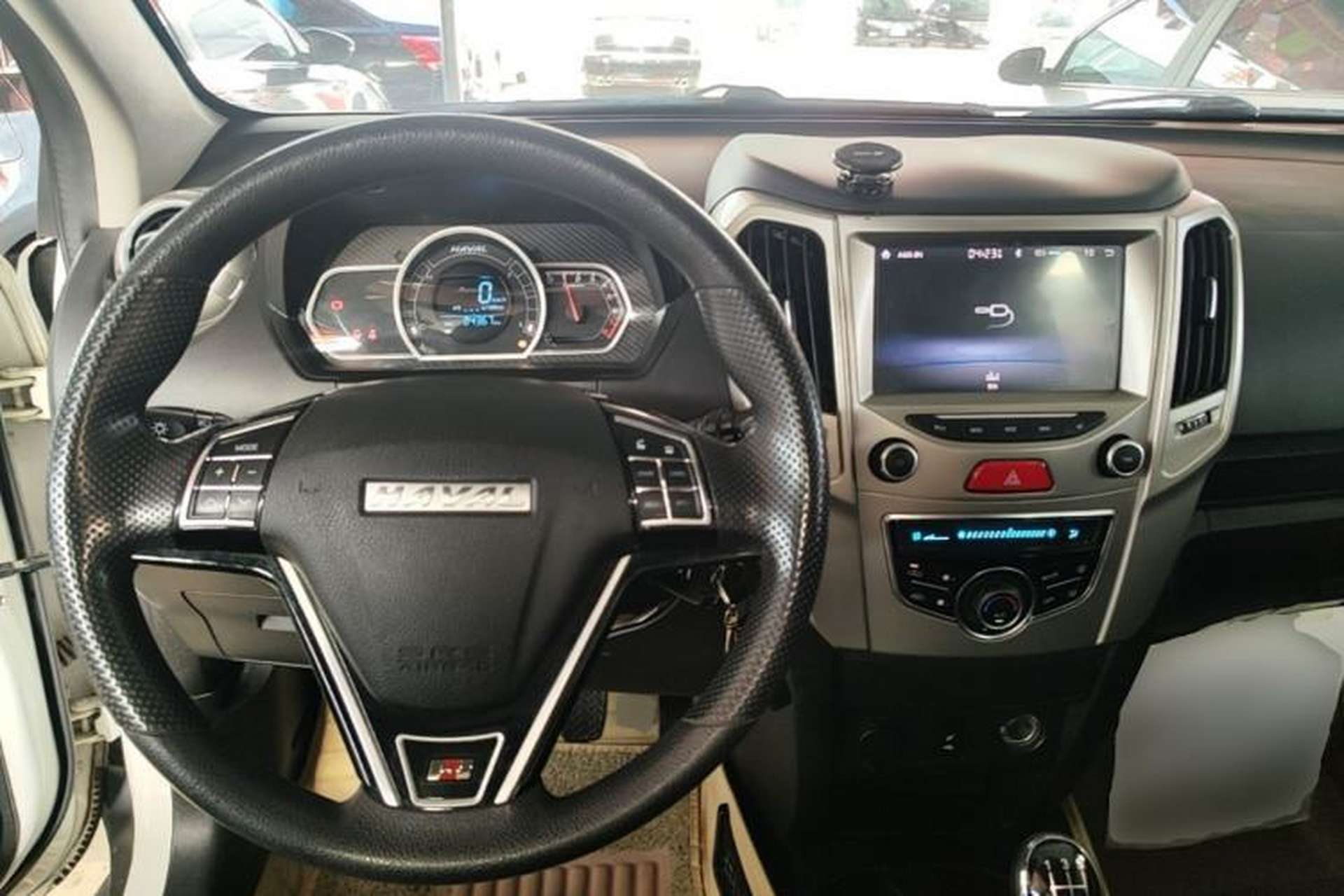 Used Haval H1 2017 Red-Label 1.5L Manual Comfort Model Center Console