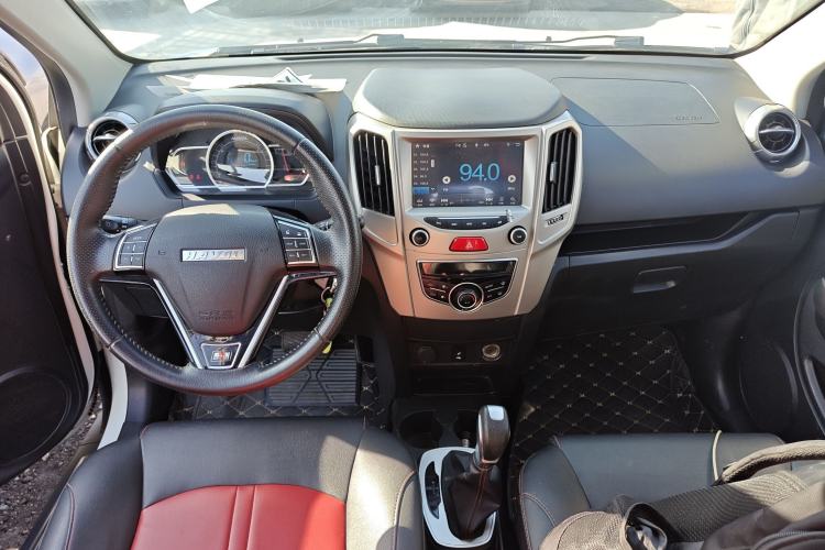 Used Haval H1 2017 Red-Label 1.5L AMT Luxury Model Center Console
