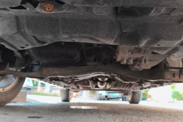 Used Haval H1 2017 Red-Label 1.5L AMT Comfort Model Chassis Front
