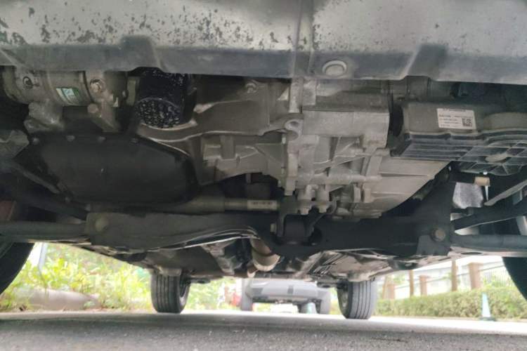 Used Haval H1 2017 Blue-Label 1.5L AMT Luxury Model Chassis Front
