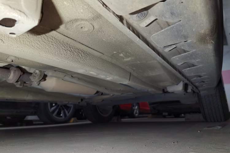 Used Haval H1 2017 Red-Label 1.5L AMT Comfort Model Chassis Front Left