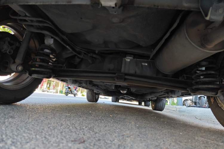 Used Haval H1 2017 Red-Label 1.5L AMT Luxury Model Chassis Rear