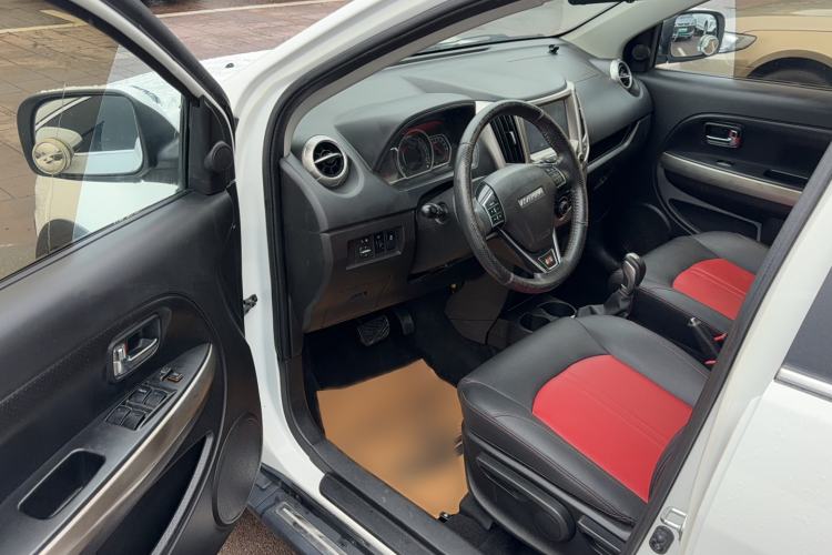 Used Haval H1 2017 Red-Label 1.5L AMT Luxury Model Driver Seat