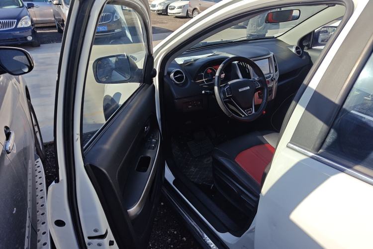 Used Haval H1 2017 Red-Label 1.5L AMT Luxury Model Driver Seat